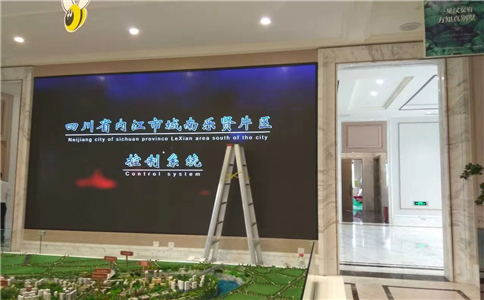 LCD拼接屏